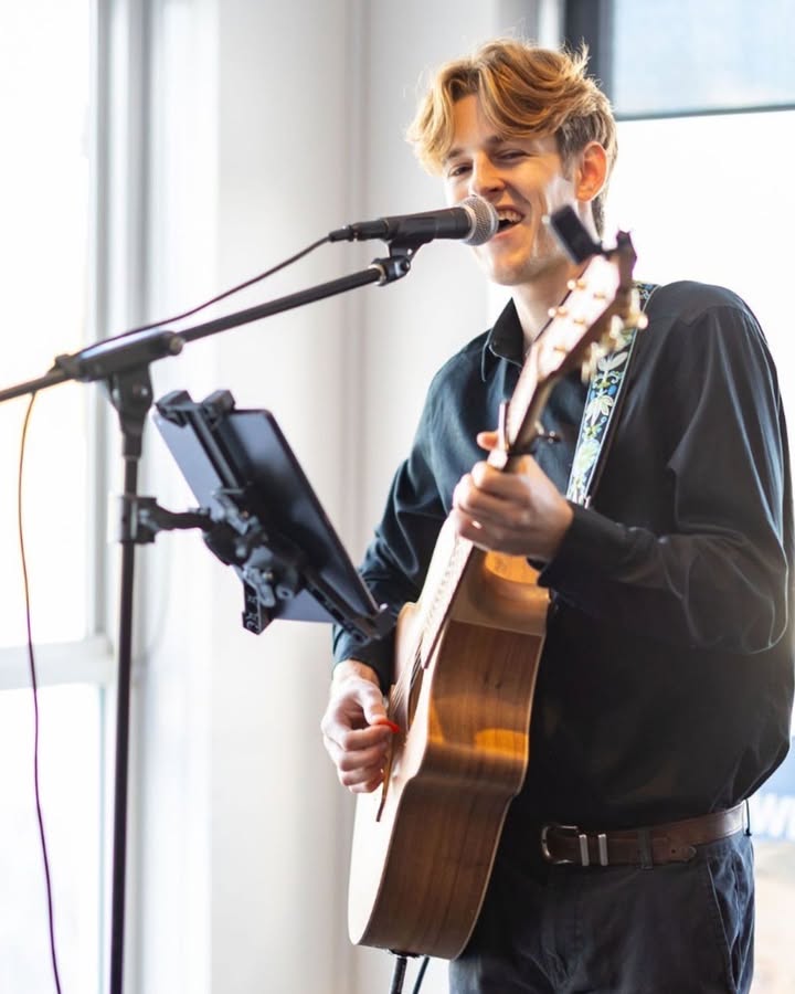 Featured image for “Friday Night Live Music at Eagle Tavern”